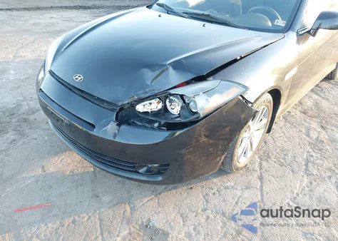 2008 Hyundai Tiburon Gs from USA, damaged, VIN KMHHM66D08U283889